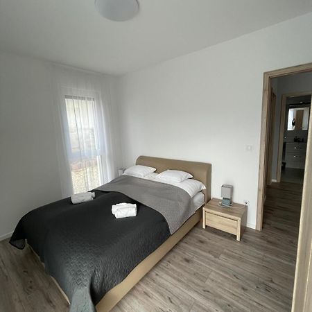 Nyergesujfalu Paskom Apartmanhaz מראה חיצוני תמונה