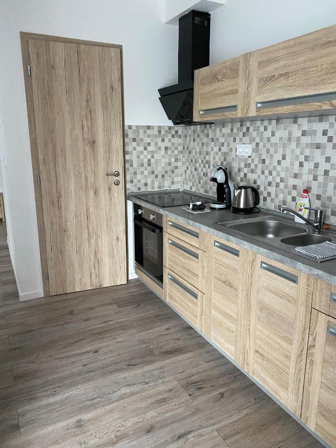 Nyergesujfalu Paskom Apartmanhaz מראה חיצוני תמונה
