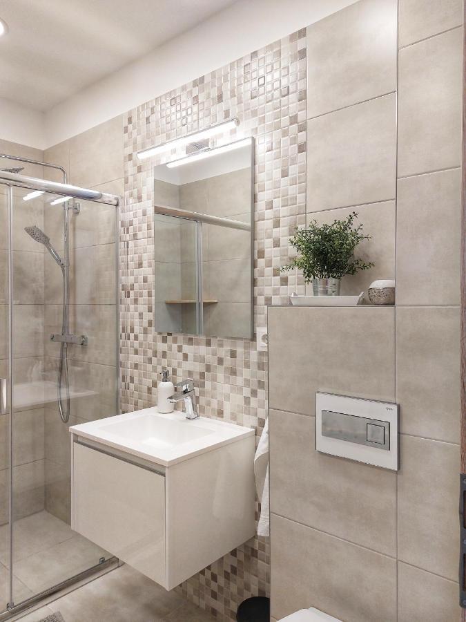 Nyergesujfalu Paskom Apartmanhaz מראה חיצוני תמונה