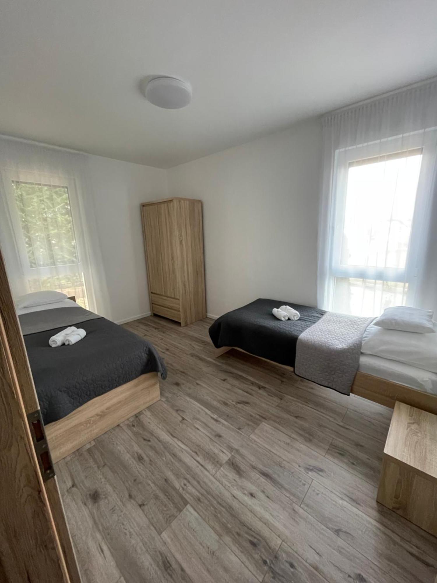 Nyergesujfalu Paskom Apartmanhaz מראה חיצוני תמונה